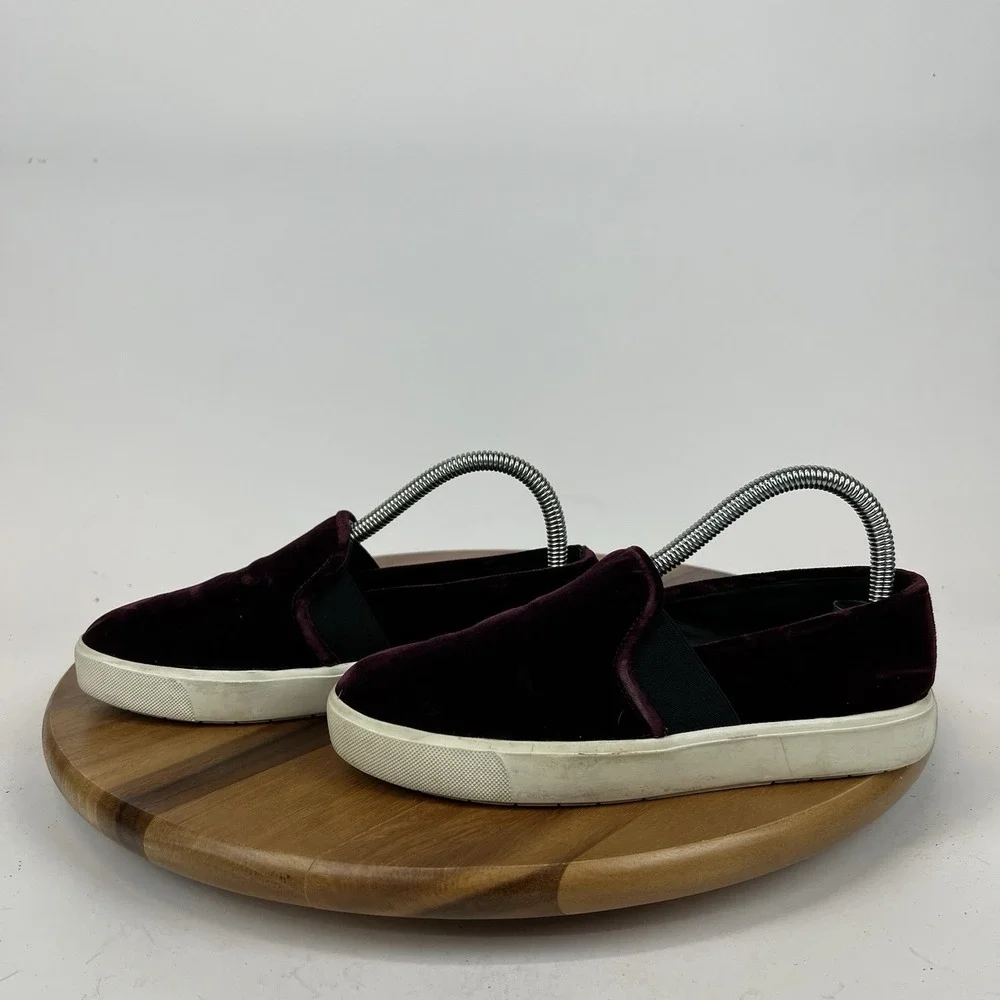 Womens Vince Blair Purple Velvet Casual Slip On Low Sneakers Shoes‎ Size 6.5 M